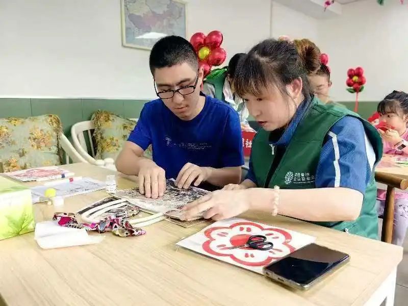 图片关键词