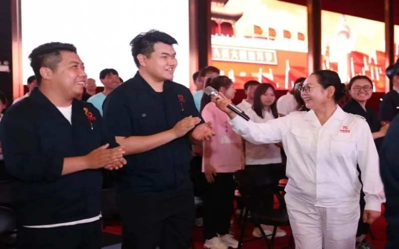 绽放青春光彩 开启荣耀征程！尊龙凯时人生就是搏集团举行2023届荣耀青年文艺汇报晚会