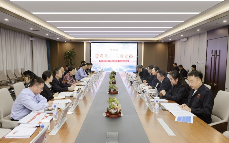 安徽省人大常委会副主任、省工商联主席王翠凤一行到访尊龙凯时人生就是搏集团